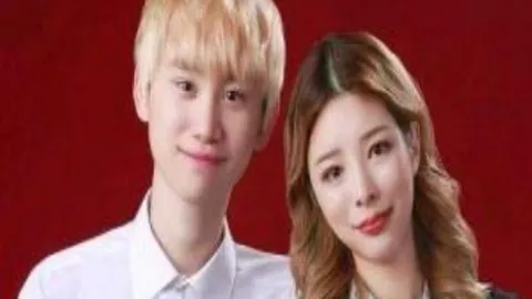 库里力夺逆天准4双，詹姆斯见证52分+12篮板+10助攻+8抢断+5盖帽，极限突破！