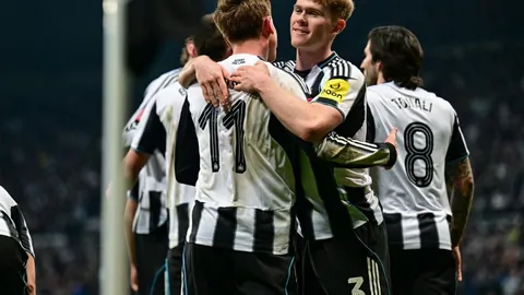 2月大乐透期号专家质合分析推荐：前区十码加里斯克球场攻防对比